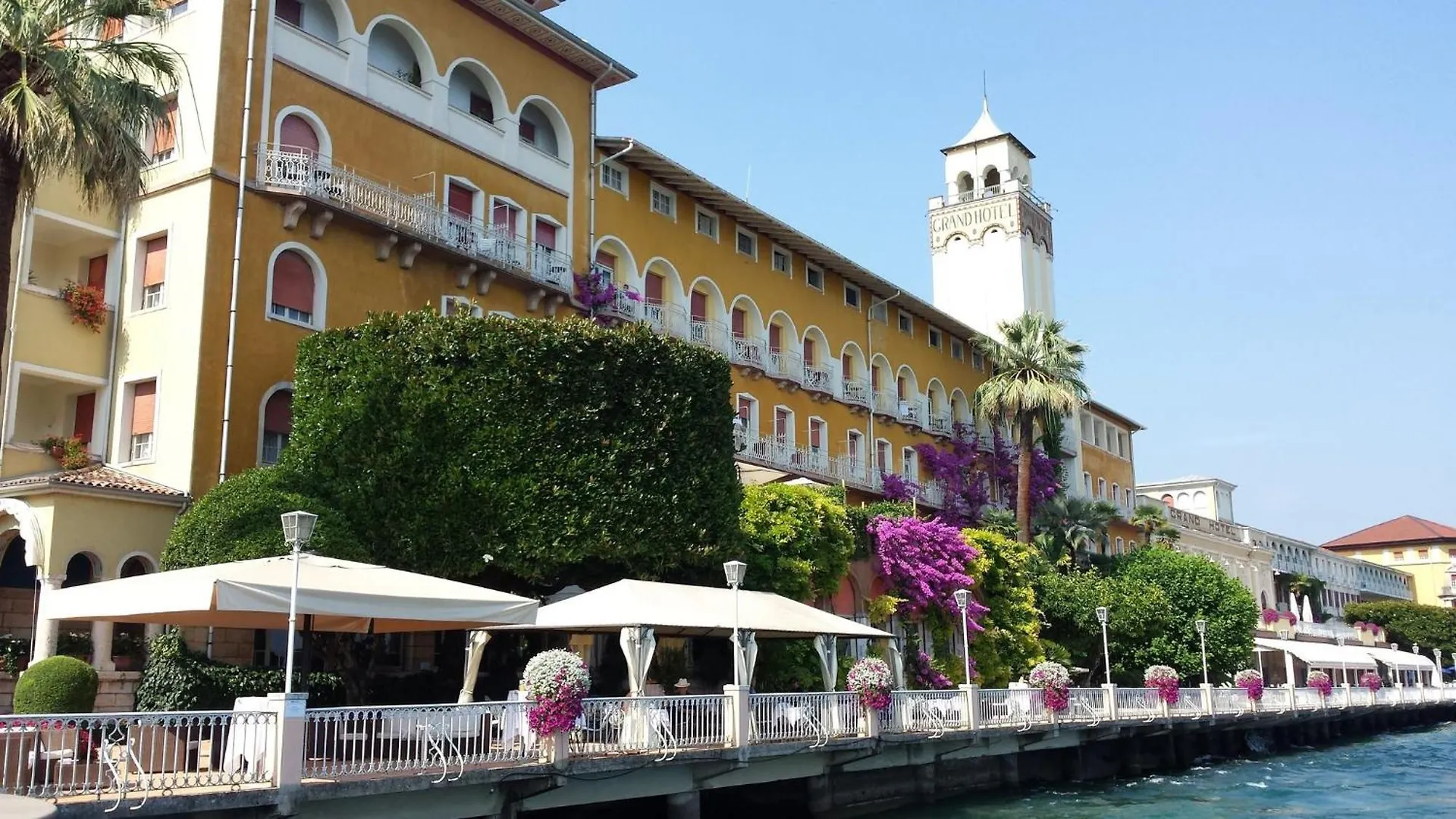 Lovely Flat With Shared Pool And Amazing Lake View Salò 0*,  Italië